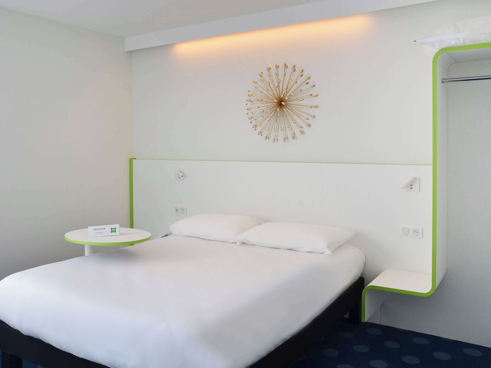 Standard Double Room - Photo 1