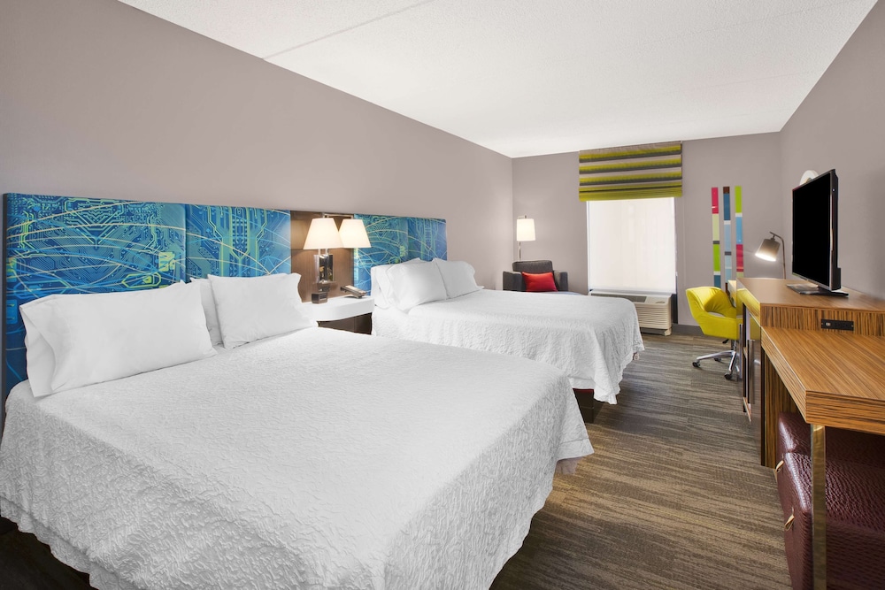 Two Queen Beds, Non-Smoking, Accessible - Photo 1