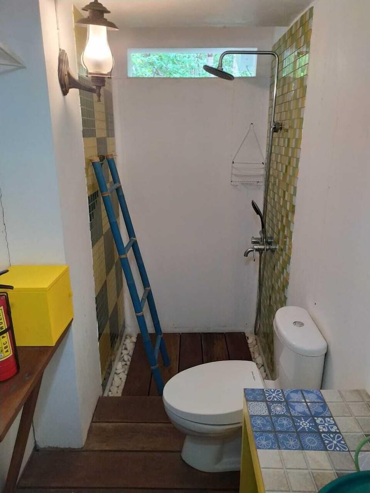 Deluxe Double Or Twin Room, Pool View photo 2