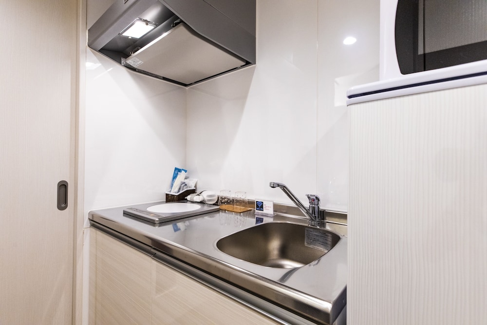 Standard Double Room - Photo 9
