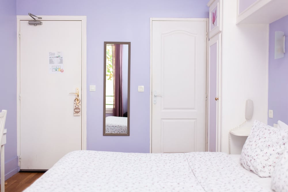 Standard Double Room photo 3