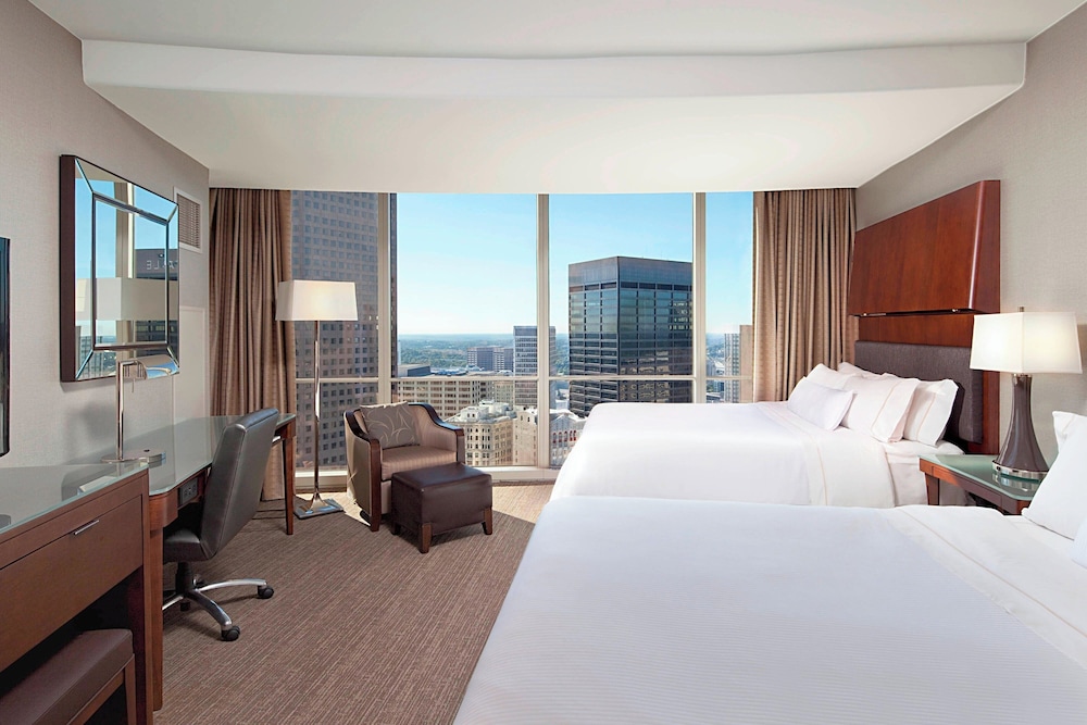 Deluxe Room, 2 Queen Beds - Photo 5