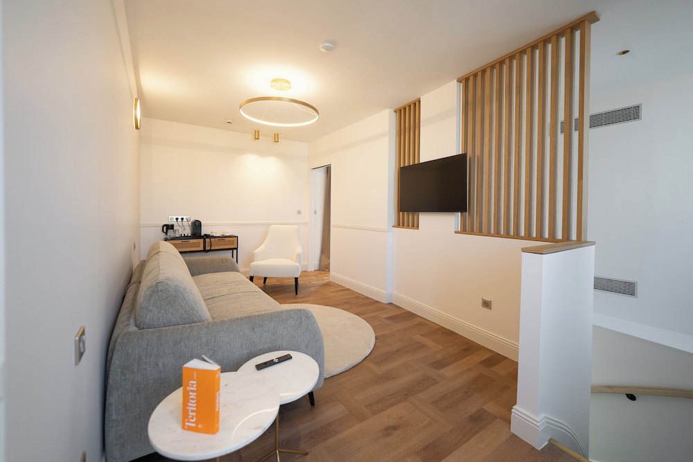 Family Suite photo 2