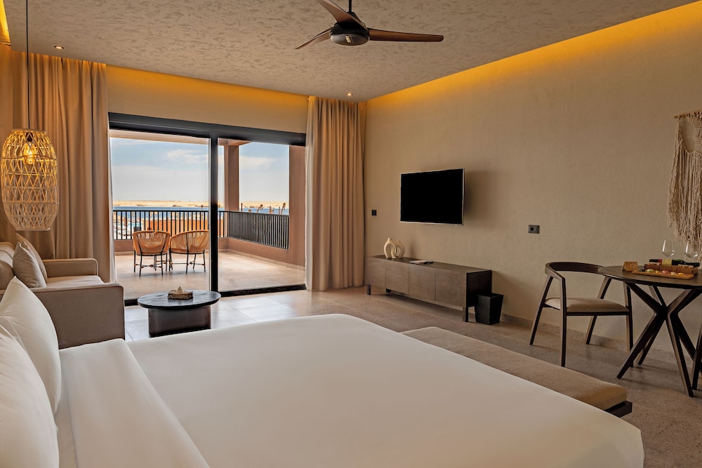 Suite Family Side Sea View photo 1