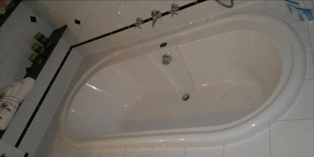 Deluxe Double Room, Bathtub, Garden View photo 3