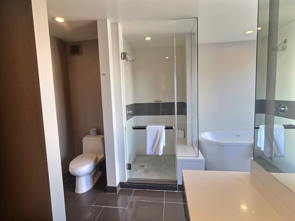 City Corner 1 BR - Photo 21