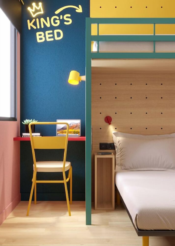 Standard Room, 1 Double Bed - Photo 9