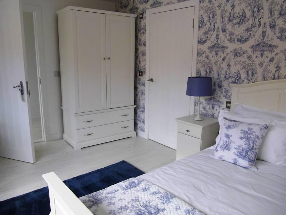 Luxury Double Room (Scotstown) photo 3