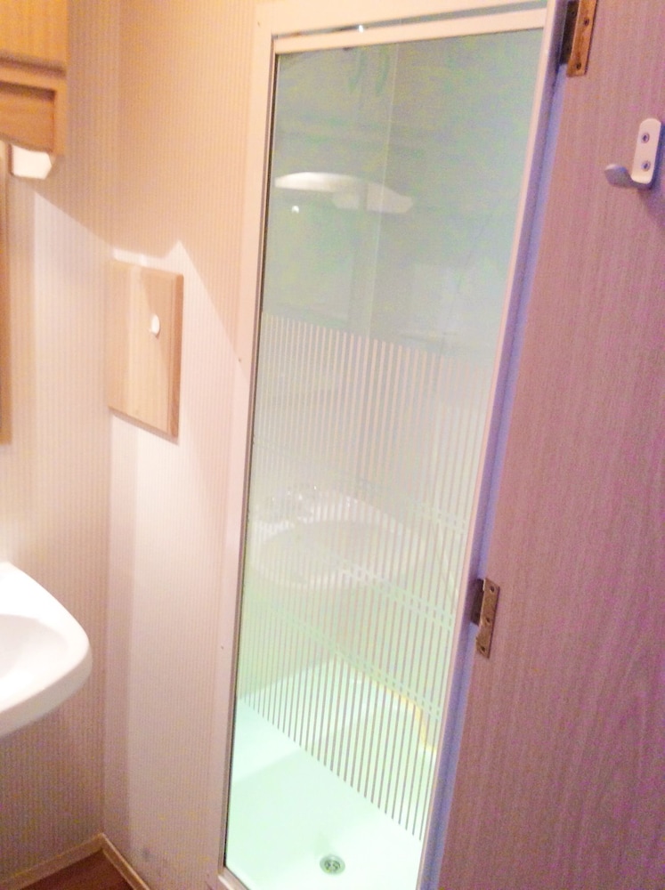 Mobile Home, 3 Bedrooms photo 2