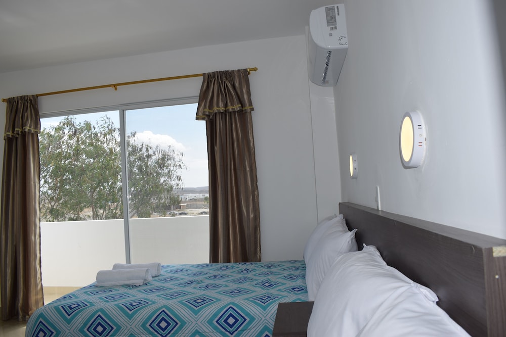 Superior Quadruple Room, 2 Double Beds photo 2