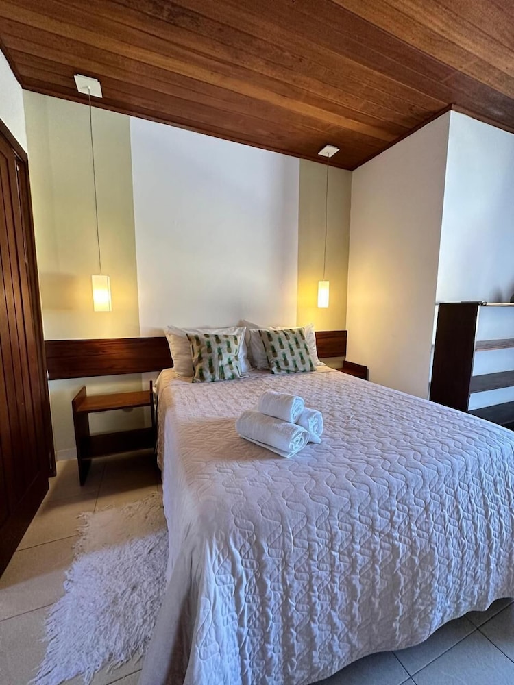 Signature Shared Dormitory photo 2