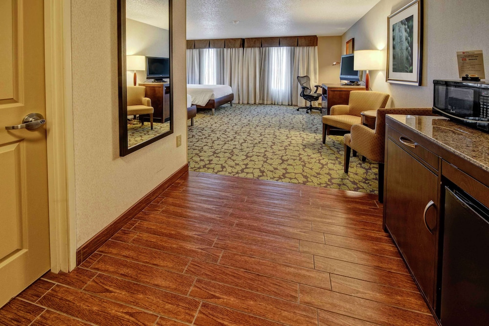 Deluxe Room, 2 Queen Beds - Photo 3