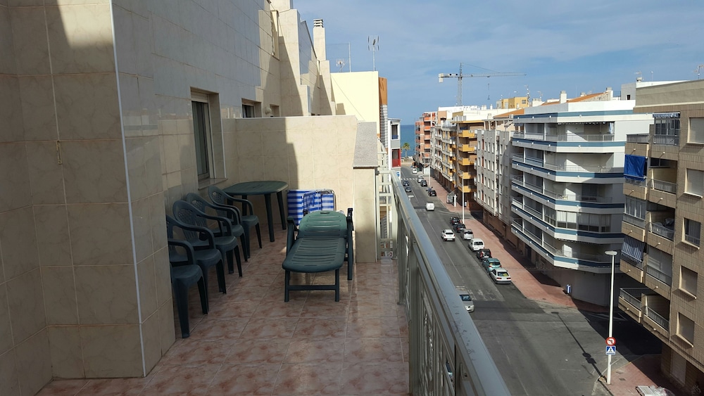 Apartment, 3 Bedrooms, Balcony, Partial Sea View photo 3