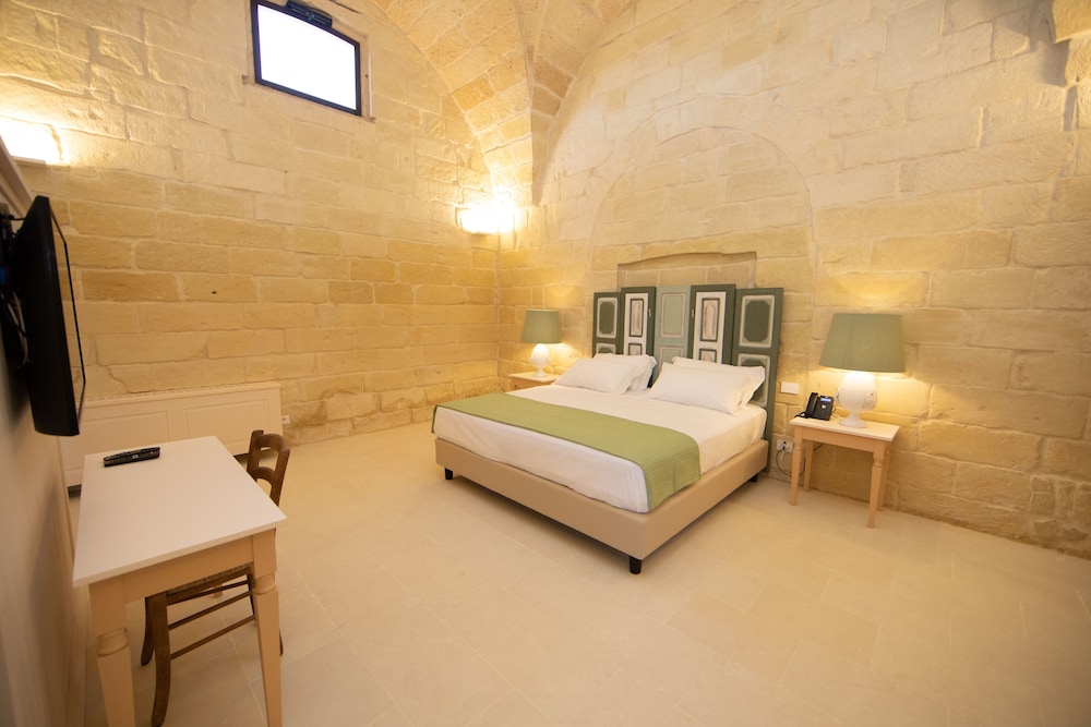 Junior Suite - Photo 28