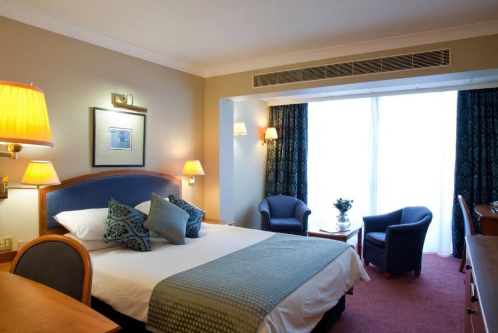 Standard Room, 1 Double Bed, Non Smoking - Photo 2