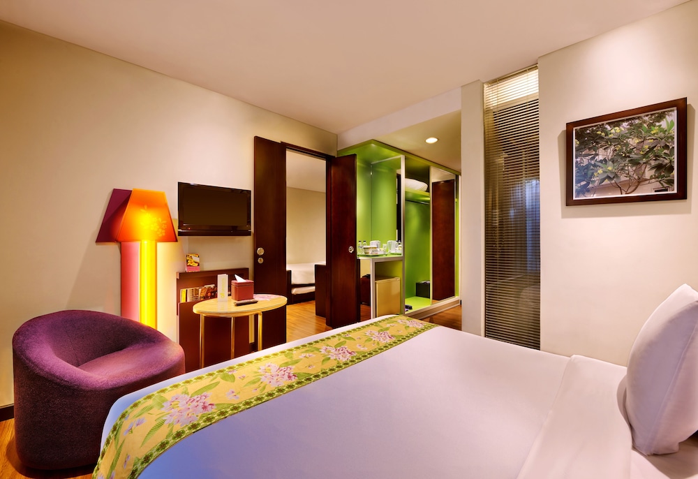 Superior Room, 2 Twin Beds, Balcony - Photo 3