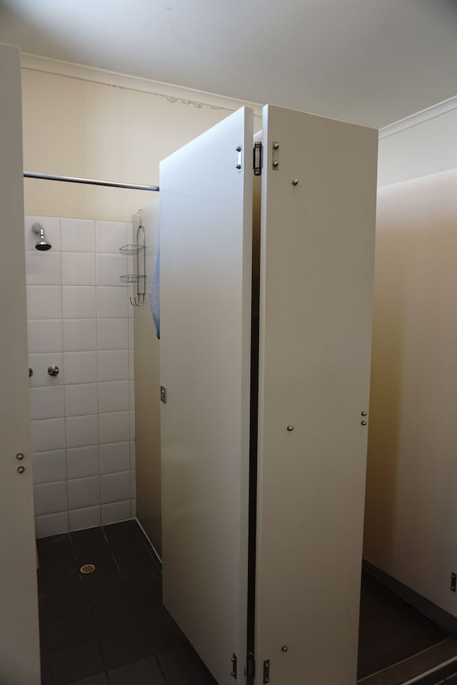 Family Quadruple Room, 1 Bedroom, Shared Bathroom photo 2
