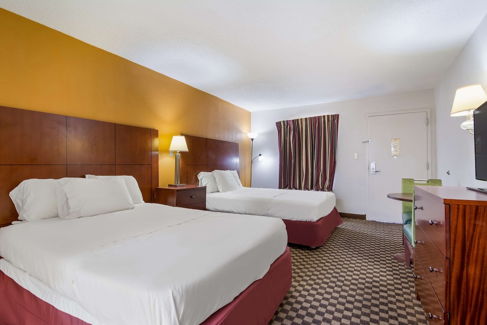 Room, 2 Double Beds, Non Smoking, Kitchenette photo 1