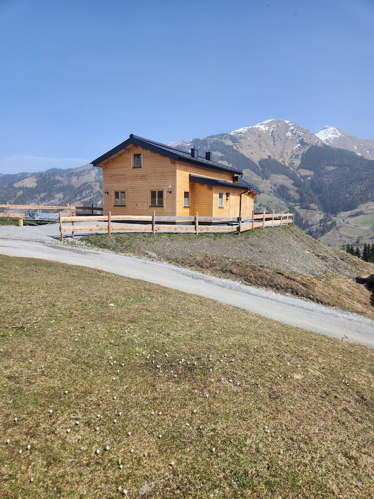 House photo 3