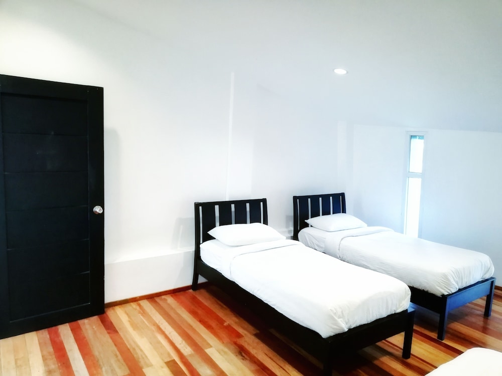 Apartment, 4 Bedrooms (Emerald Outstanding) photo 2