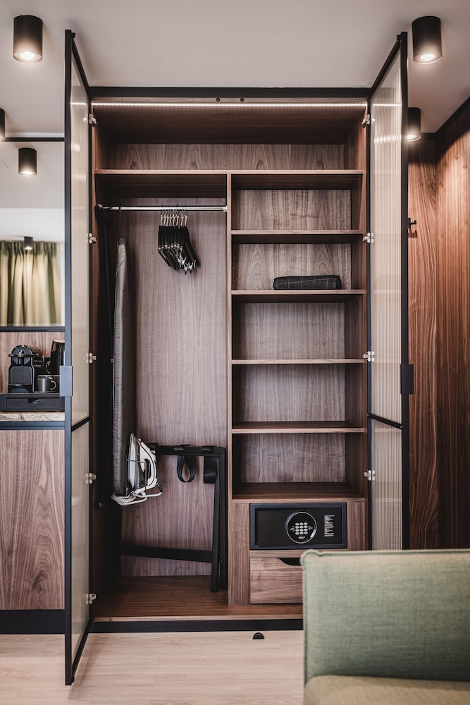Classic Apartment - Photo 10