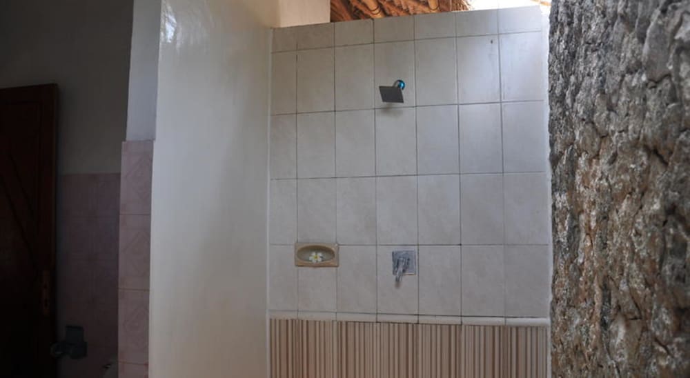 Suite - Photo 5