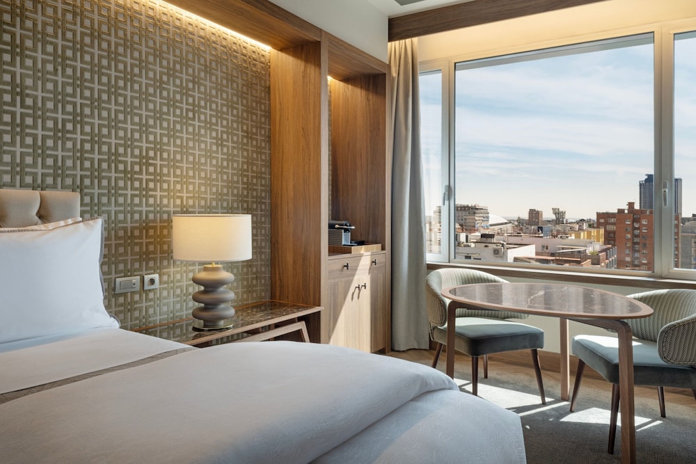 Premium Room, 1 King Bed, Tower