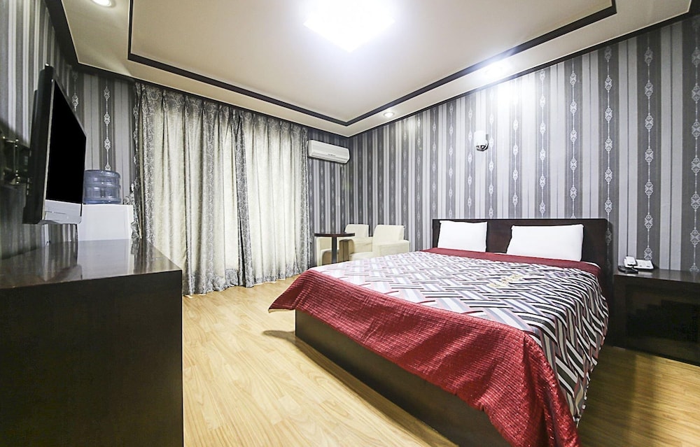 Couple Room photo 2