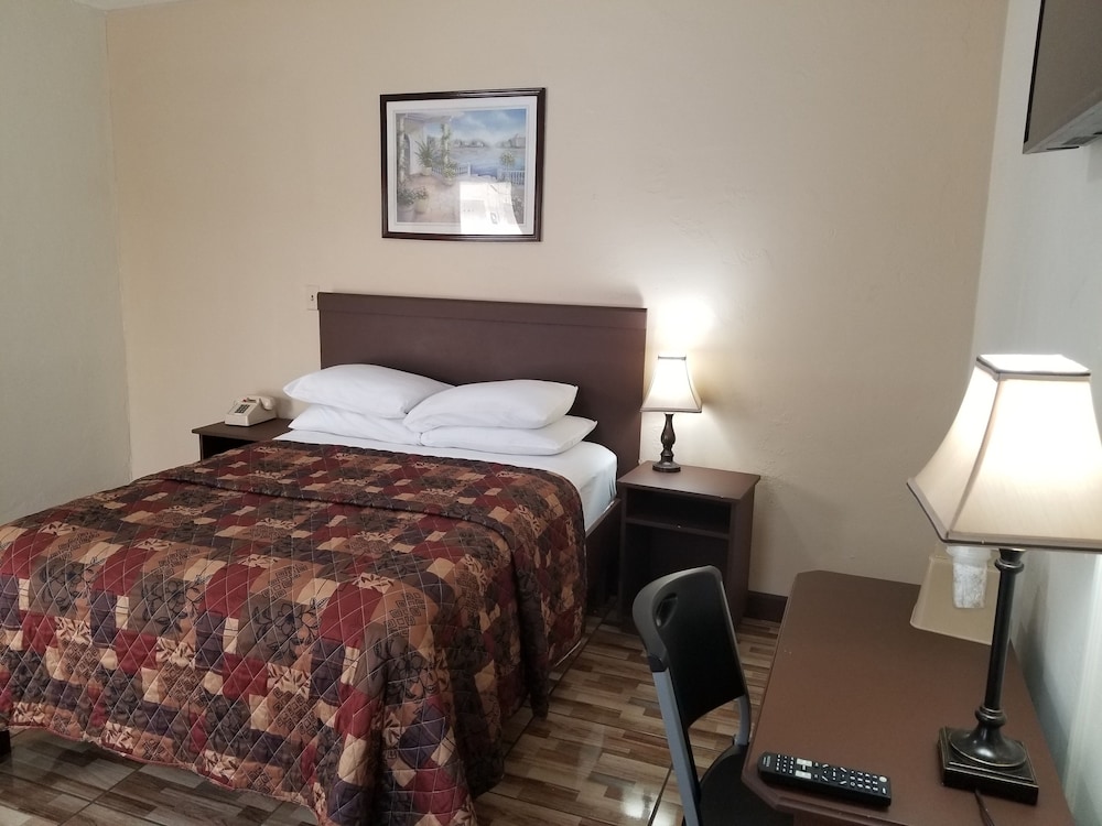 Economy Single Room, Accessible, Non Smoking photo 2