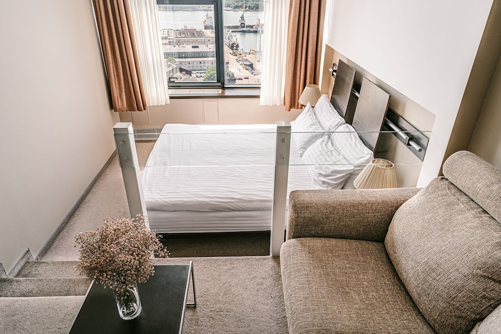 Deluxe Room, Sea View - Photo 2
