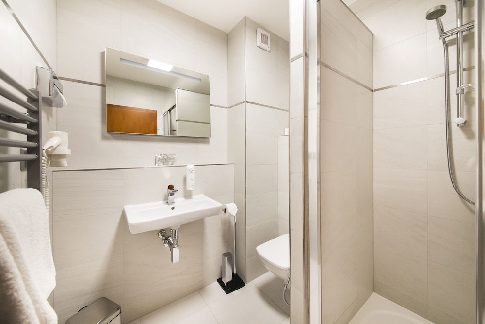 Superior Double or Twin Room - Photo 4