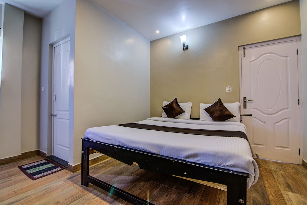 Suite, 1 King Bed photo 1