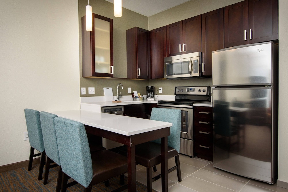 Suite, 1 Bedroom photo 1