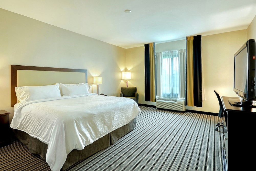 Suite, 2 Queen Beds, Accessible (Accessible Tub) - Photo 5