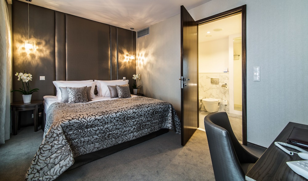 Business Apartment - Photo 2