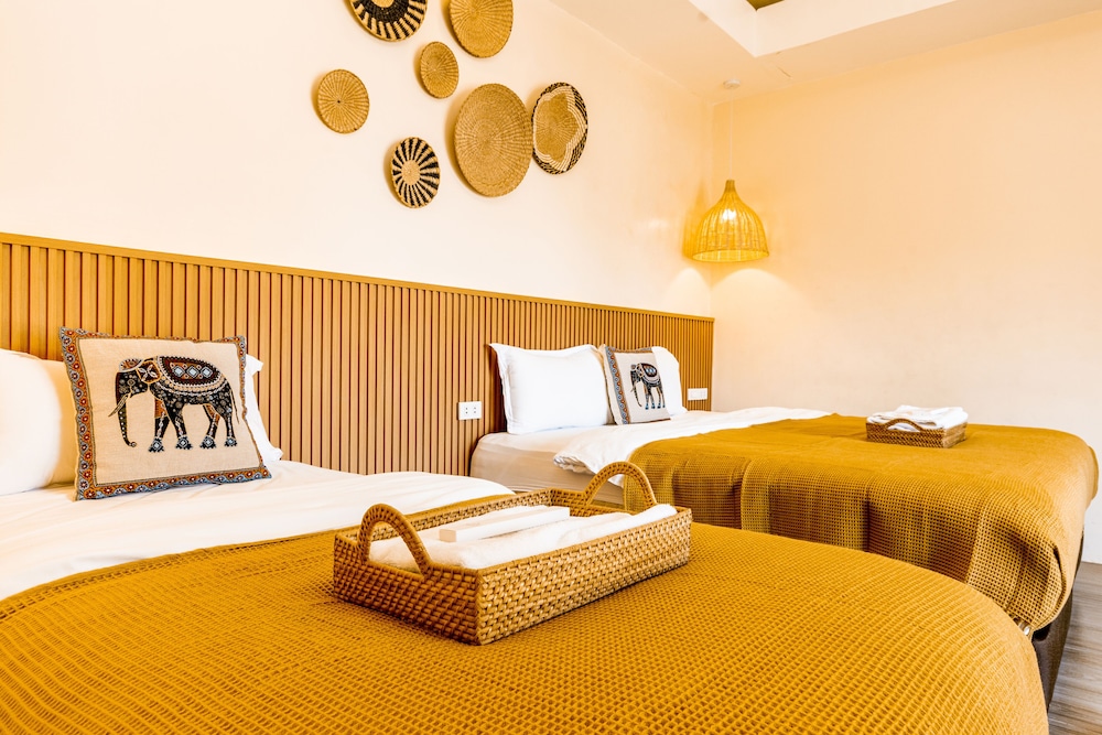 Superior Triple Room photo 2