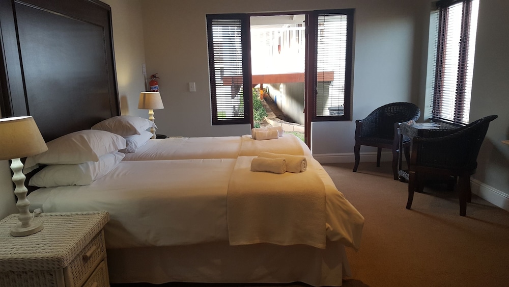 Standard Room photo 3