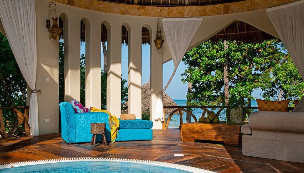 Private Villa Mawingu photo 2