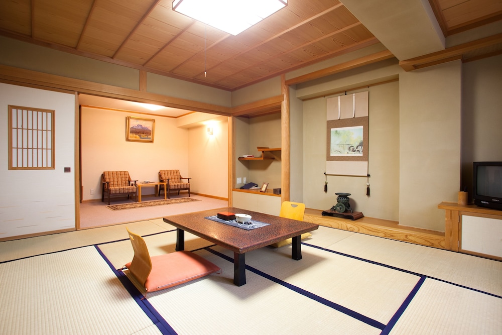 Japanese Style Room (Half Board Plan)