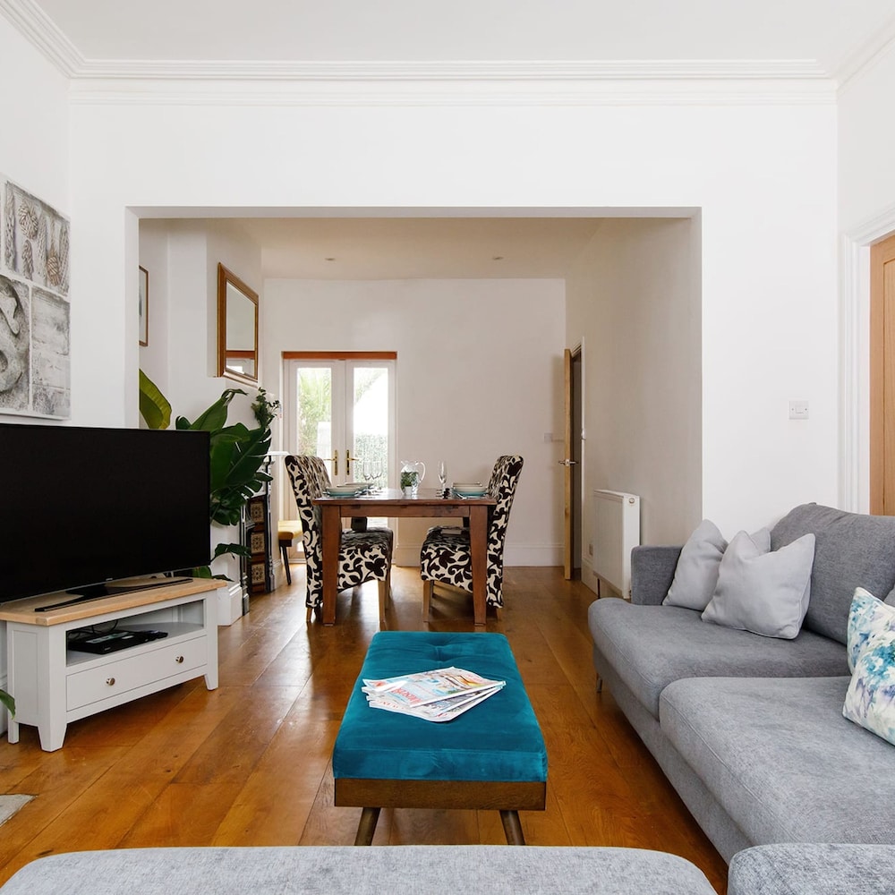 House photo 2