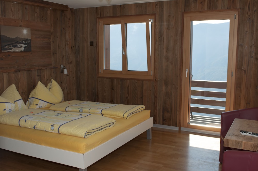 Superior Double Room, Balcony, Mountain View (South) photo 2
