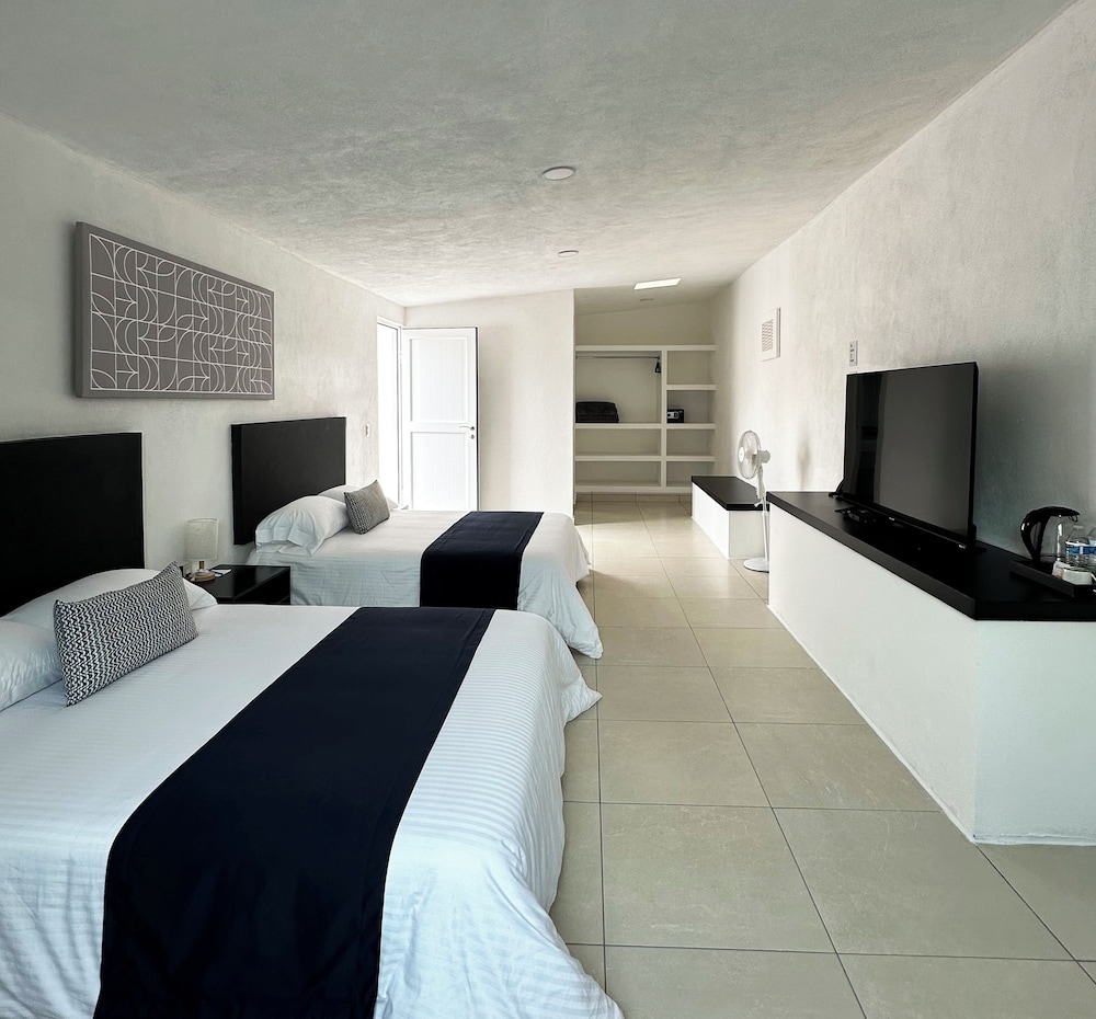 Comfort Room photo 2
