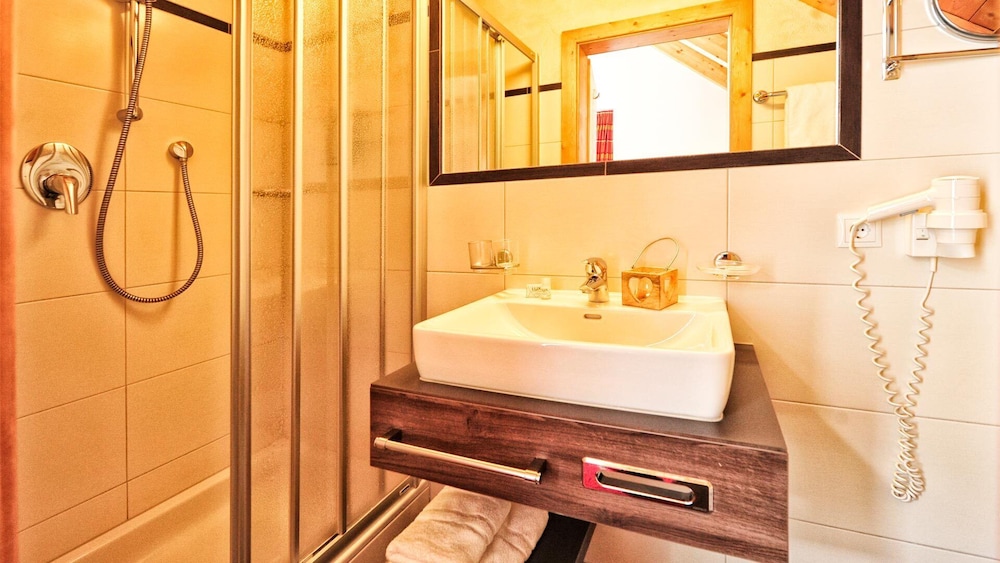 Standard Single Room, Mountain View photo 3