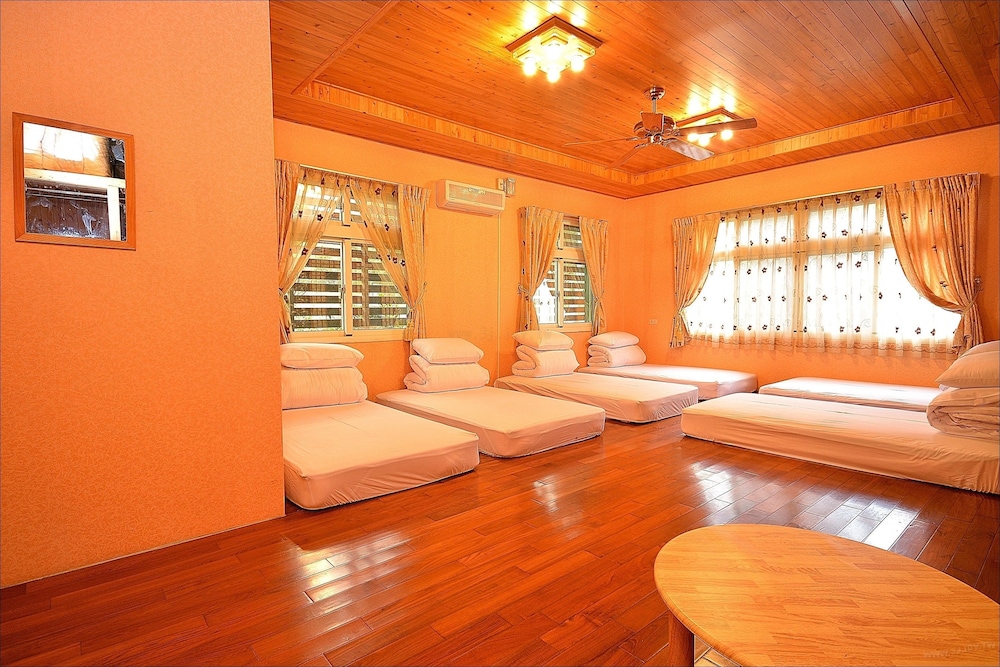 Family Room photo 1