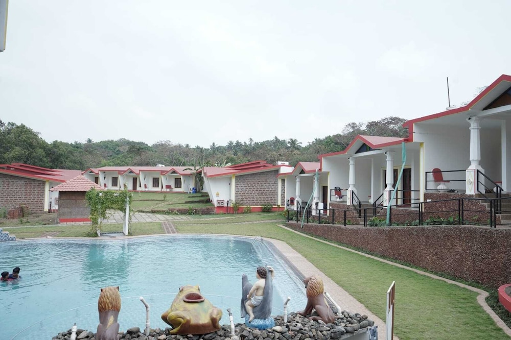 Premium Double Room, Pool View
