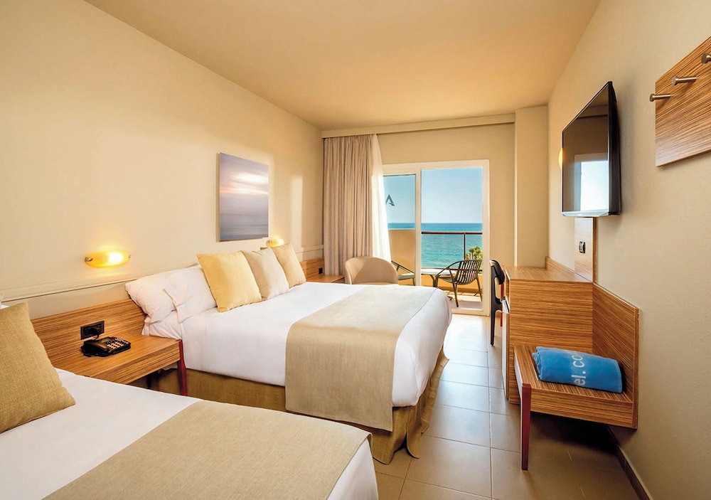Habitación Triple Premium, Vista al Mar