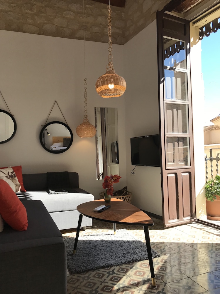 Loft, City View (1A)