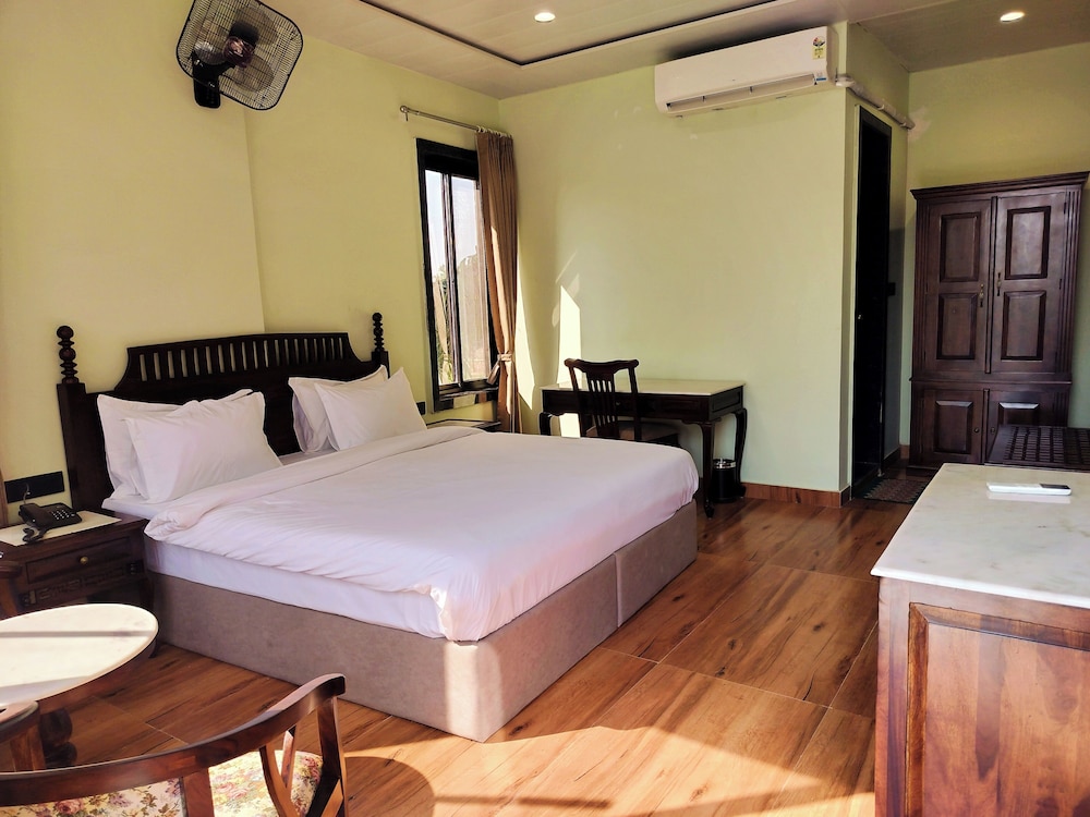 Luxury Room