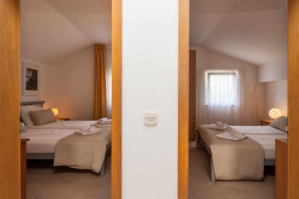 Superior Apartment, 2 Bedrooms, Balcony, Sea View photo 2