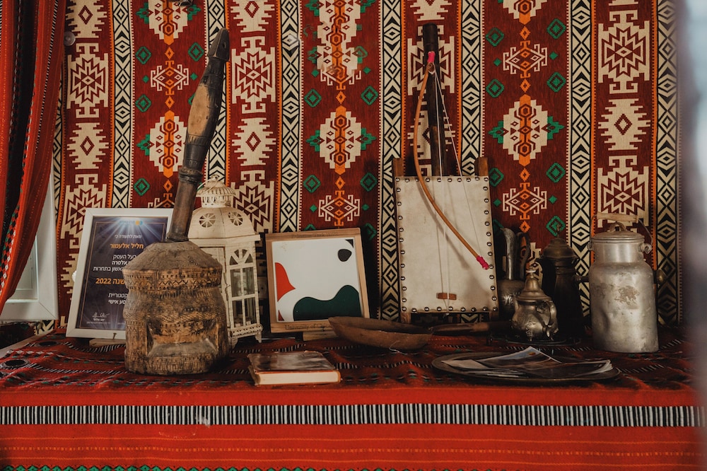 Traditional Tent - Photo 18